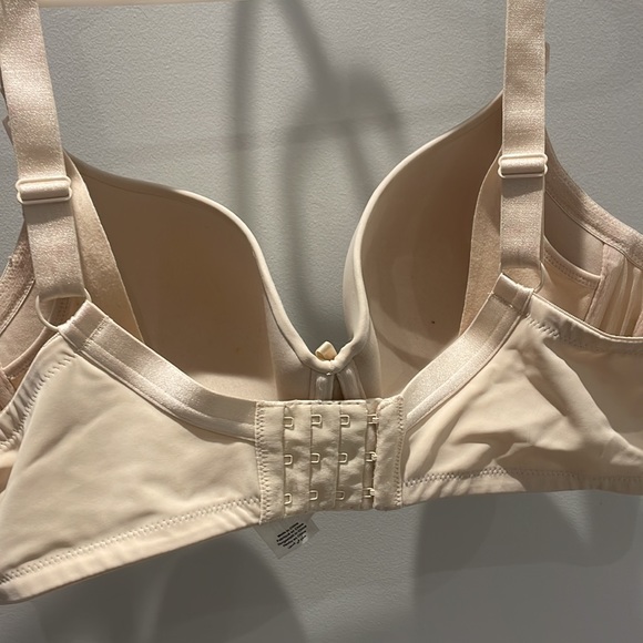 Nursing Bras - Picture 8 of 8